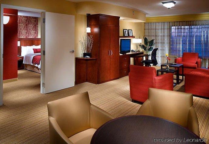 ホテル コートヤード メンフィス コリアーヴィル 部屋 写真